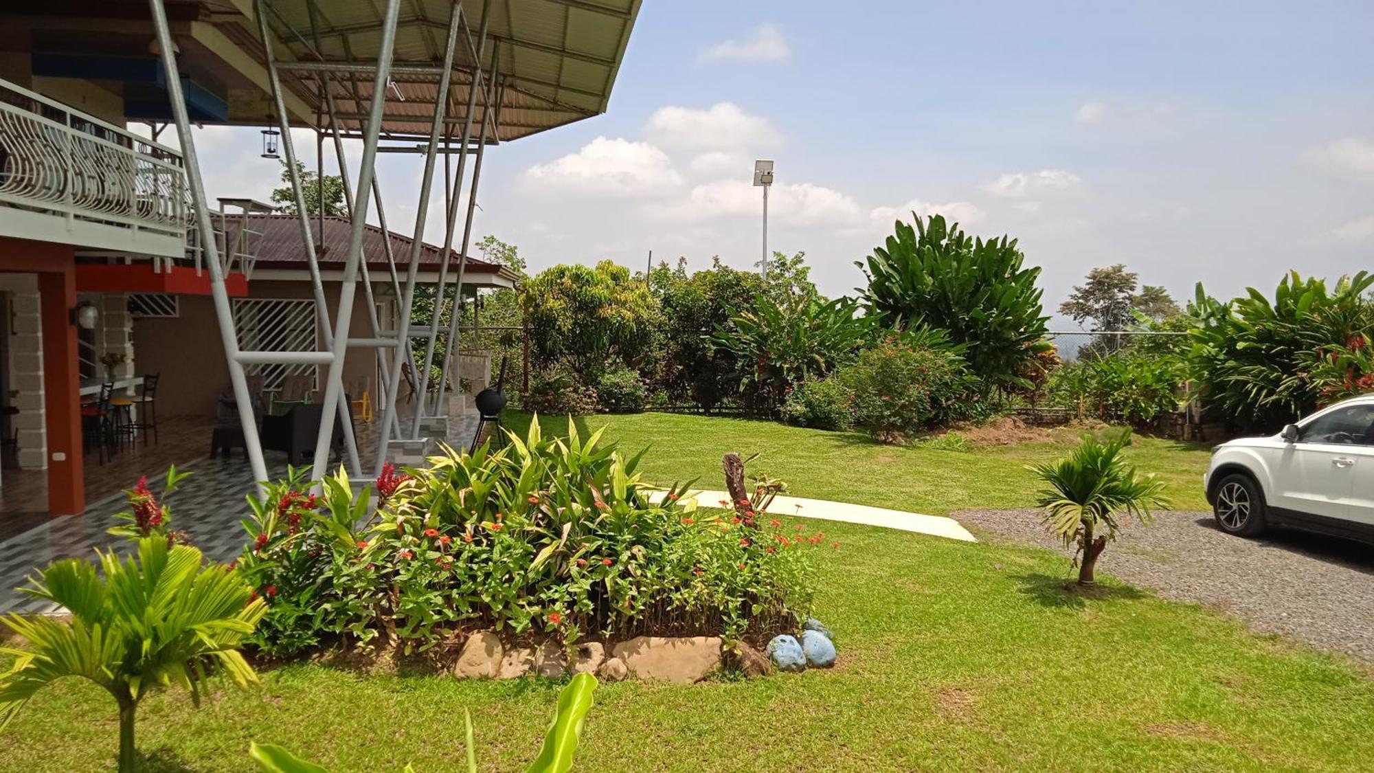 Villas Lux Arenal La Fortuna Esterno foto